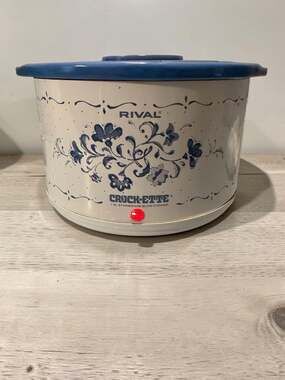 Rival Crock-Ette 1 Qt Stoneware Slow Cooker, Blue Floral Pattern